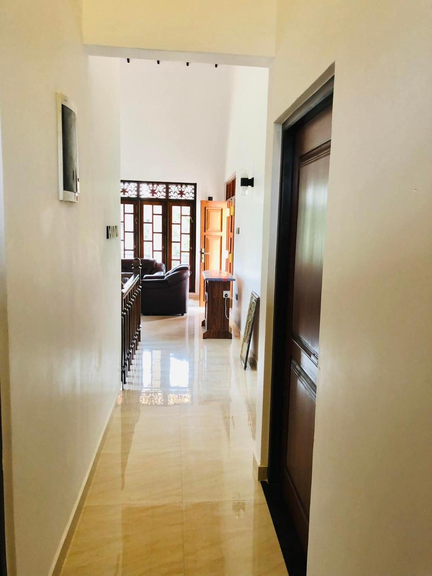 Ahasna Airport Villa Negombo Dış mekan fotoğraf