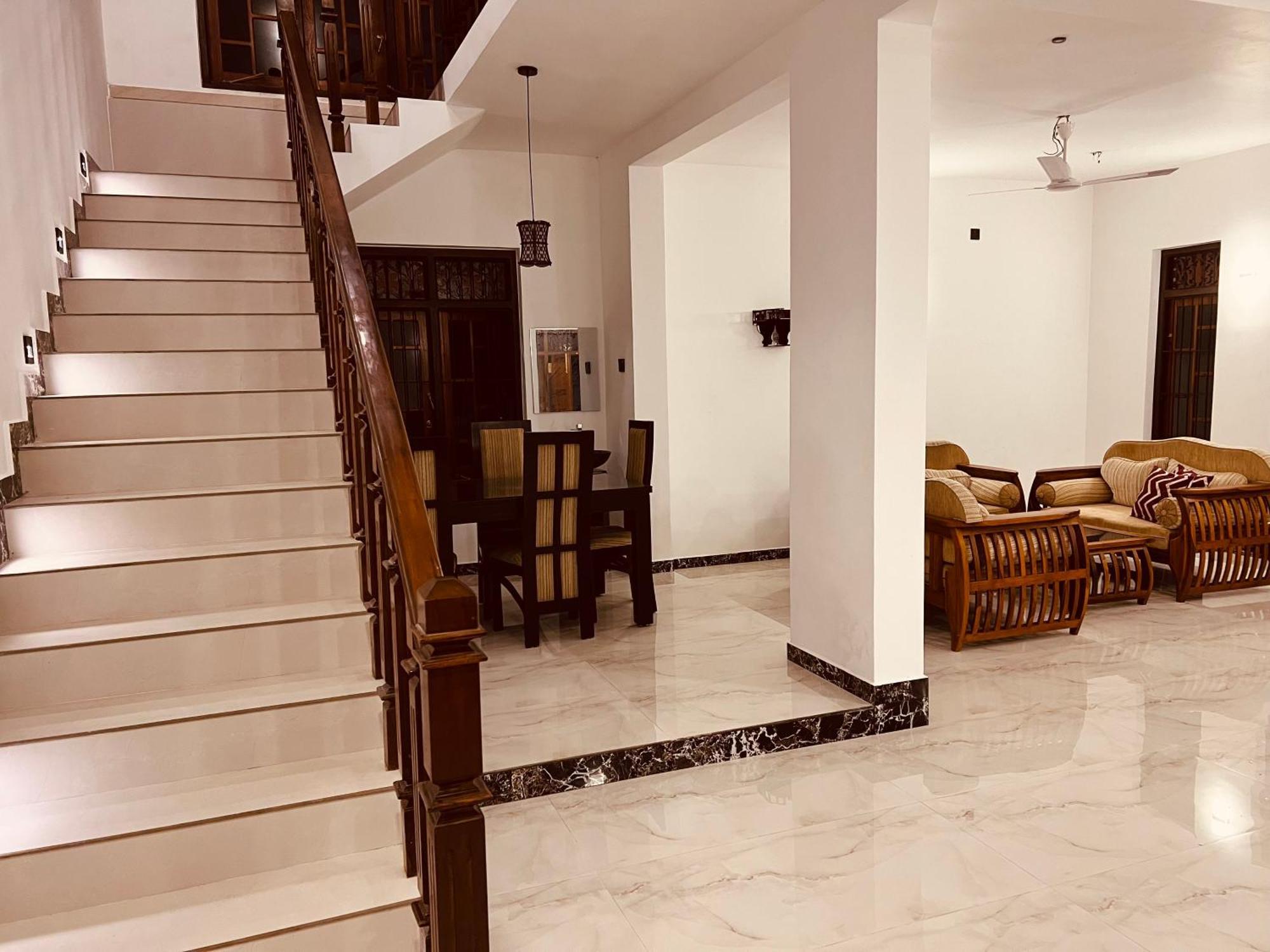 Ahasna Airport Villa Negombo Dış mekan fotoğraf